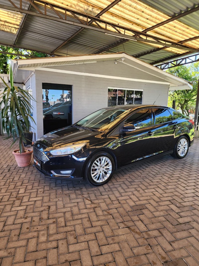 focus 2.0 s sedan 16v flex 4p automatico 2016 caxias do sul