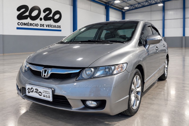 CIVIC 1.8 LXL 16V FLEX 4P MANUAL
