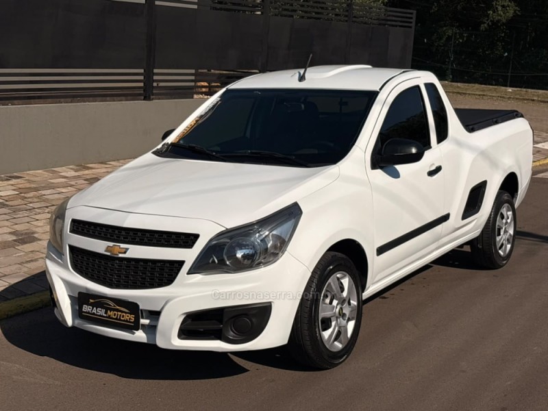 montana 1.4 mpfi ls cs 8v flex 2p manual 2013 estancia velha