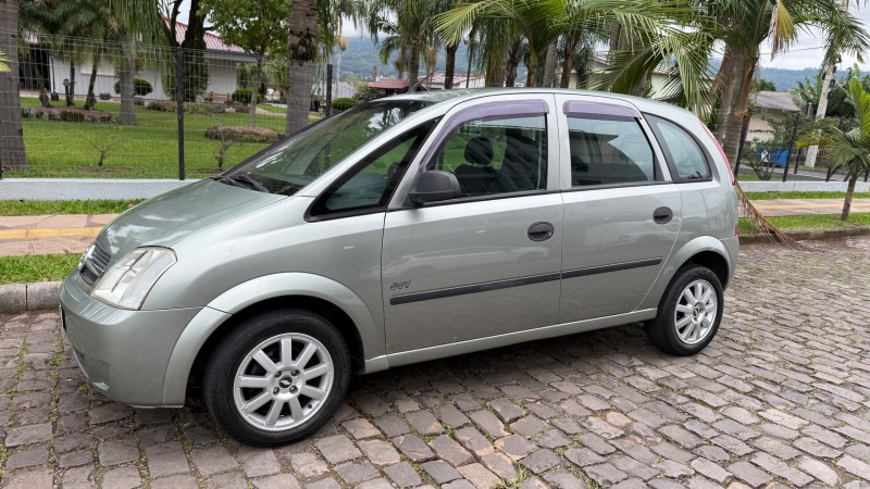 meriva 1.8 mpfi joy 8v flex 4p manual 2006 feliz