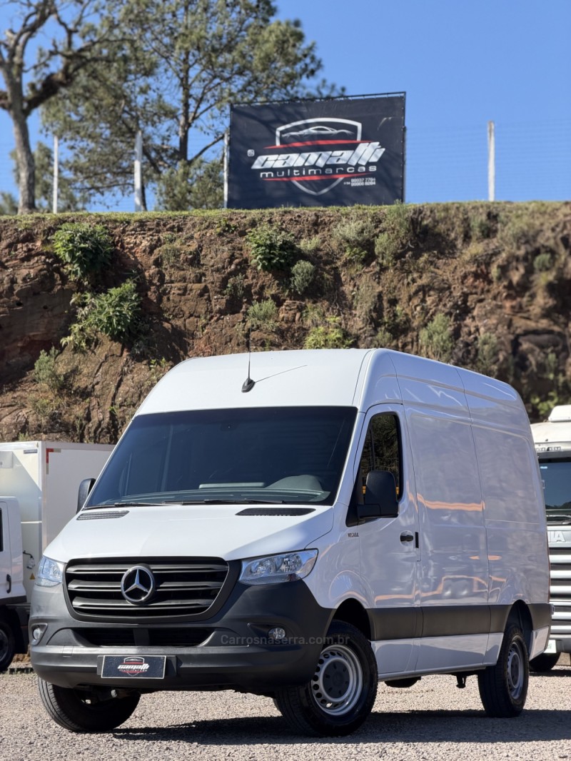 sprinter 2.2 furgao 416 longo teto alto diesel 3p manual 2022 antonio prado