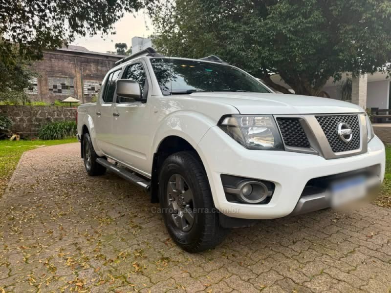 frontier 2.5 sv attack 4x4 cd turbo eletronic diesel 4p manual 2015 veranopolis