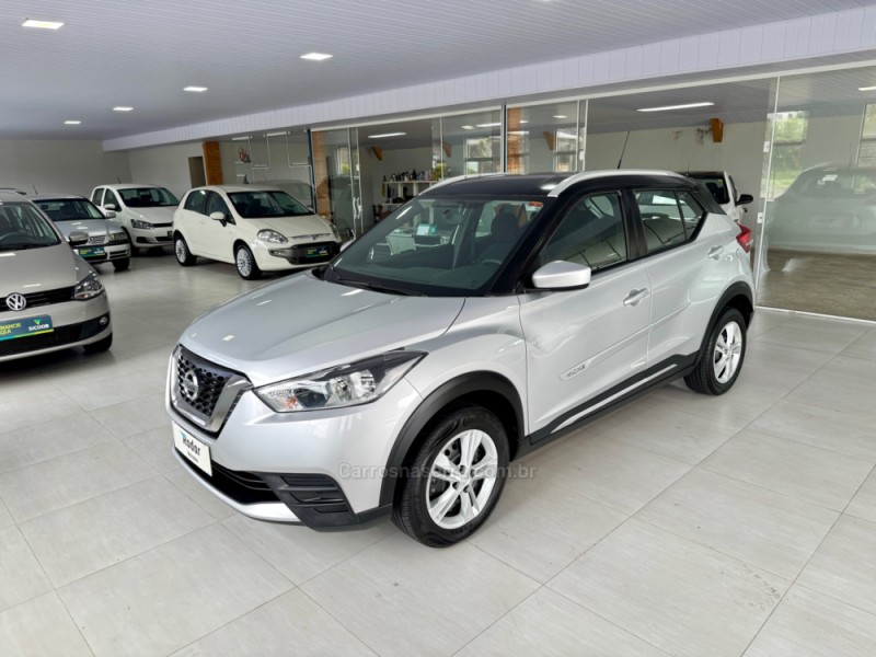 kicks 1.6 16v flex s xtronic 4p automatico 2020 vila flores