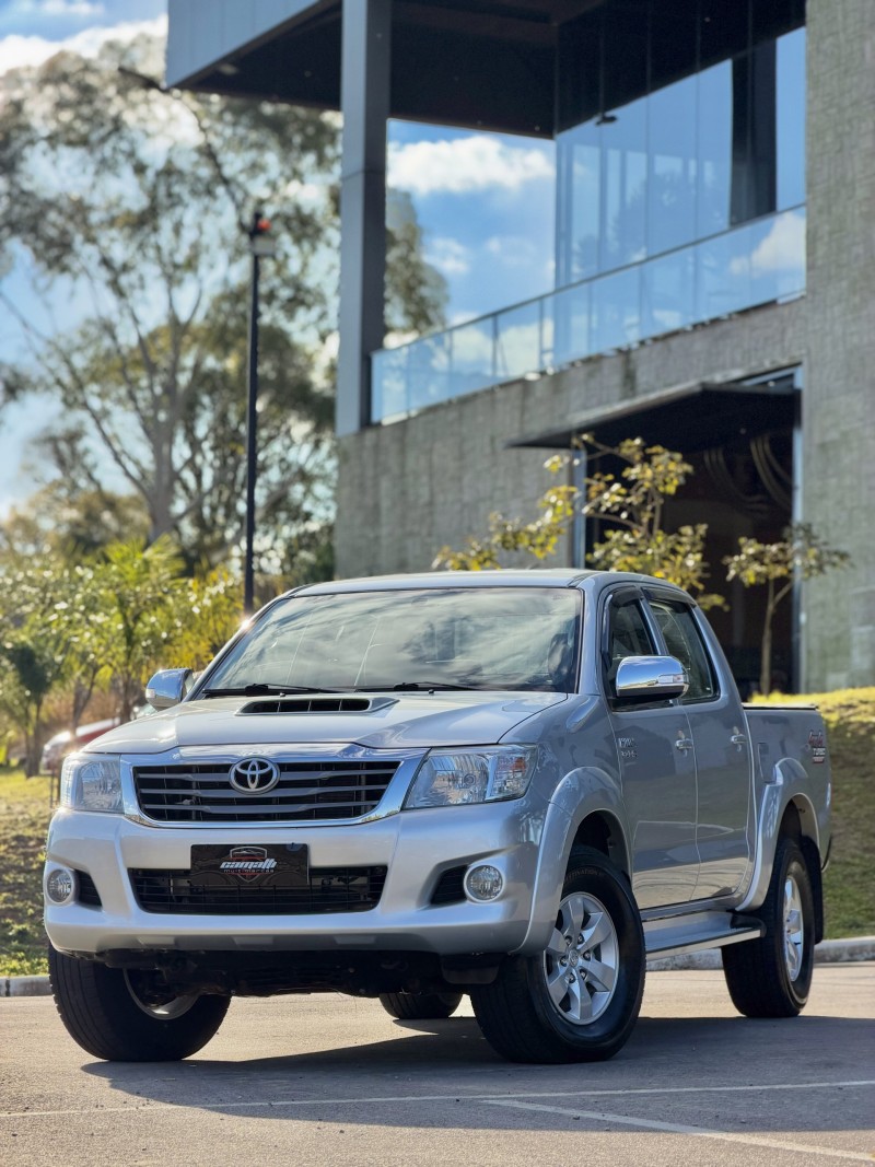 hilux 3.0 srv 4x4 cd 16v turbo intercooler diesel 4p automatico 2013 antonio prado