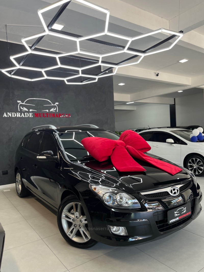 i30 cw 2.0 mpfi 16v gasolina 4p manual 2011 caxias do sul