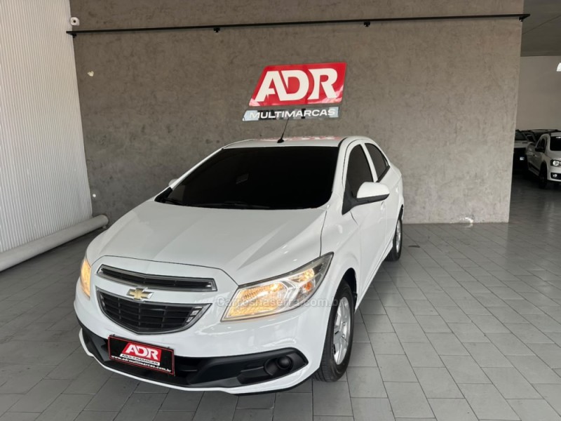 PRISMA 1.0 MPFI LT 8V FLEX 4P MANUAL