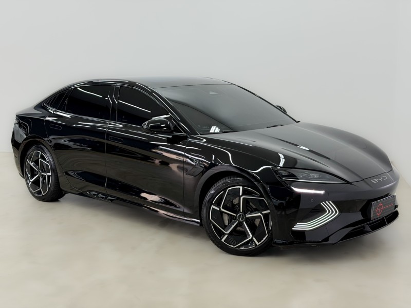 seal awd eletrico 4p automatico 2025 caxias do sul