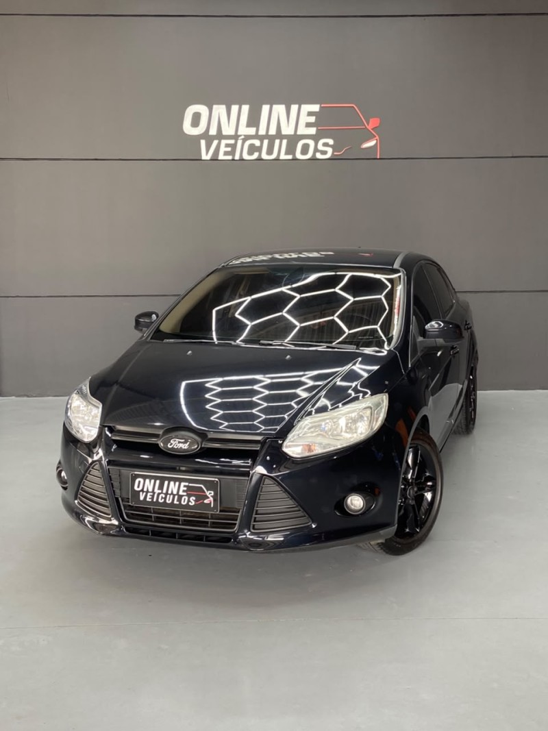 focus 2.0 16v flex 4p automatico 2014 farroupilha