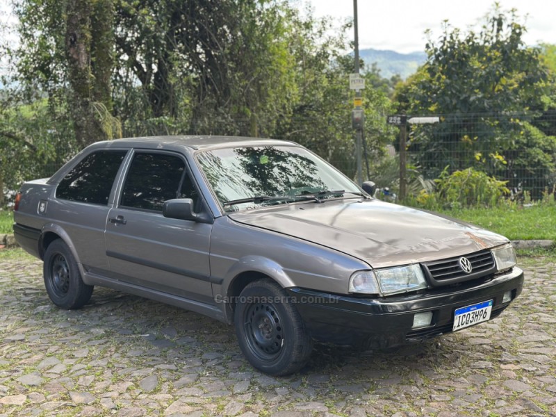 santana 1.8 cd 8v gasolina 2p manual 1995 ivoti