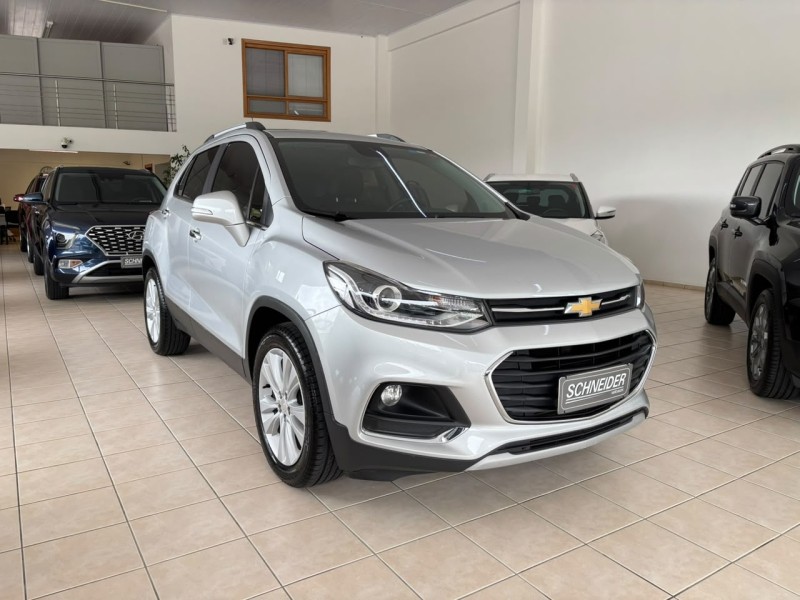 tracker 1.4 16v premier turbo flex 4p automatico 2018 nova petropolis
