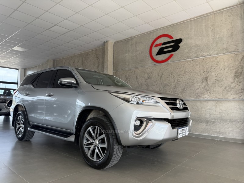 hilux sw4 2.8 srx 4x4 16v turbo intercooler diesel 4p automatico 2018 veranopolis