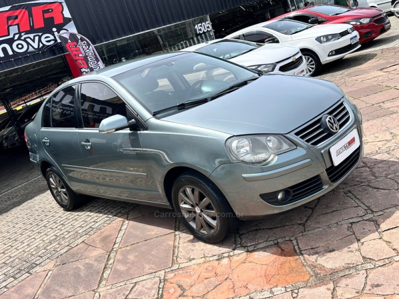 polo sedan 1.6 mi comfortline 8v flex 4p automatizado 2010 campo bom
