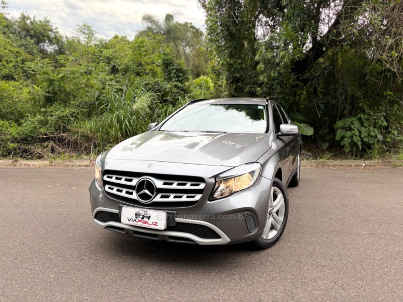 gla 200 1.6 cgi style 16v turbo flex 4p automatico 2018 feliz