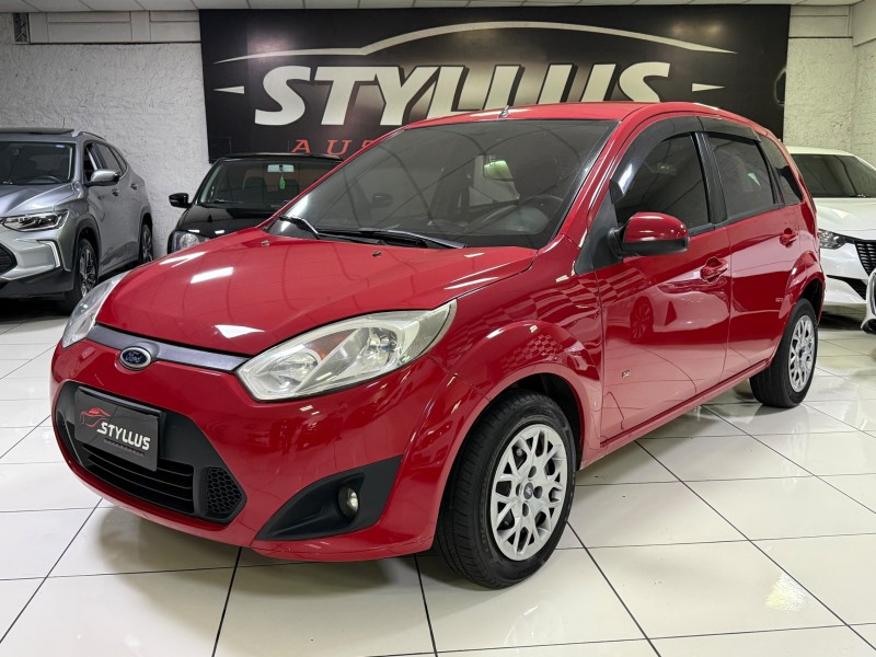 fiesta 1.6 se hatch 16v flex 4p manual 2014 estancia velha