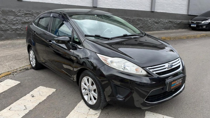 fiesta 1.6 se sedan 16v flex 4p manual 2011 caxias do sul