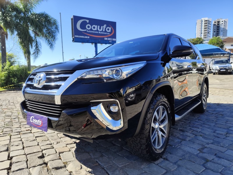 hilux sw4 2.8 srx 4x4 16v turbo intercooler diesel 4p automatico 2019 farroupilha