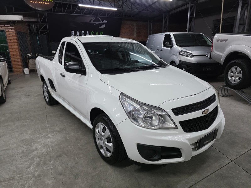 MONTANA 1.4 MPFI LS CS 8V FLEX 2P MANUAL