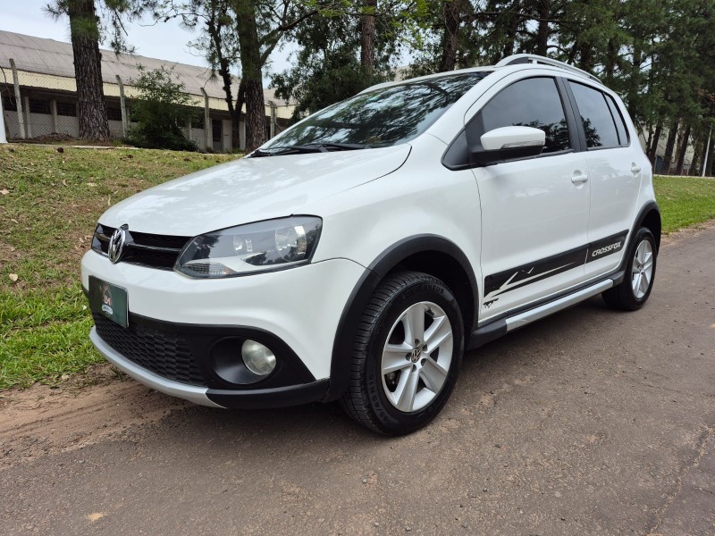 CROSSFOX 1.6 MI FLEX 8V 4P MANUAL
