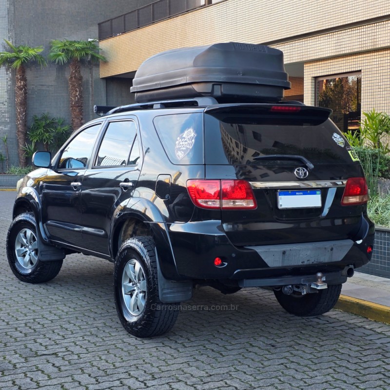 hilux sw4 3.0 srv 4x4 7 lugares 16v turbo intercooler diesel 4p automatico 2007 bento goncalves