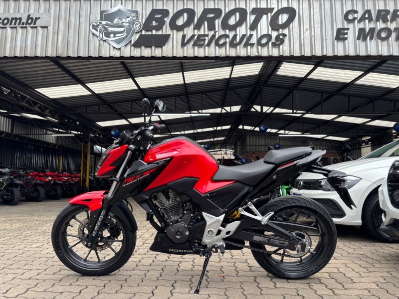 CB 300F TWISTER CBS