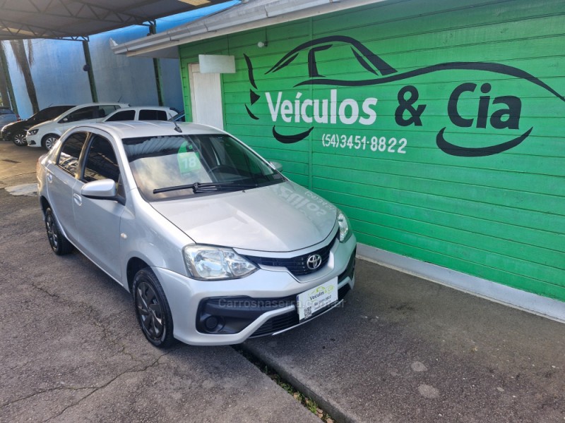 etios 1.5 xs sedan 16v flex 4p automatico 2018 bento goncalves