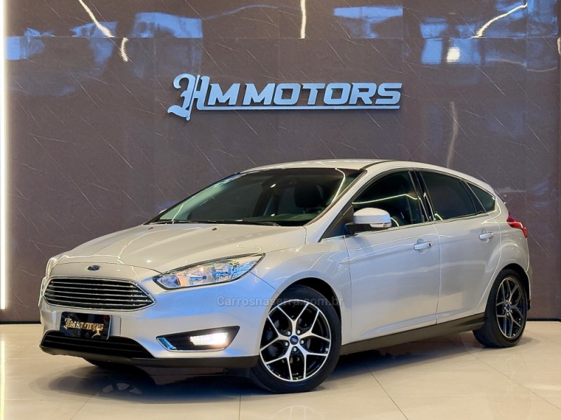 focus 2.0 titanium hatch 16v flex 4p automatico 2016 caxias do sul