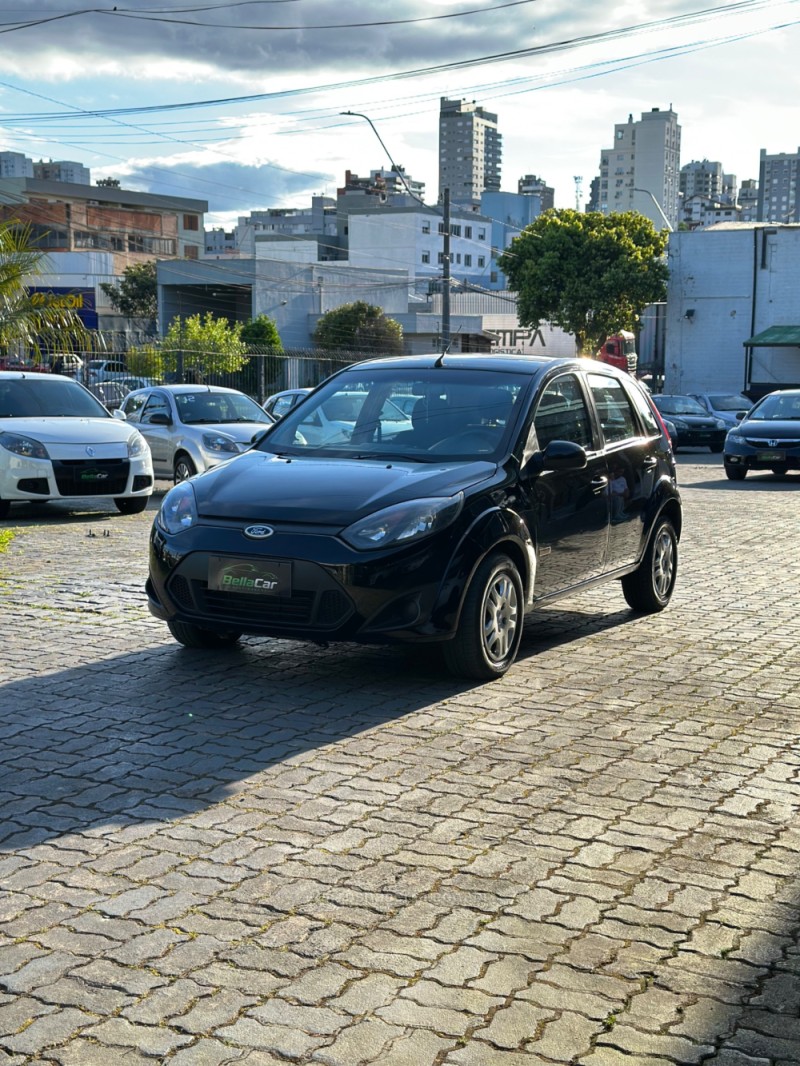 fiesta 1.6 mpi class hatch 8v flex 4p manual 2013 caxias do sul