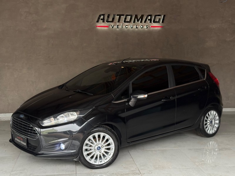 fiesta 1.6 titanium hatch 16v flex 4p manual 2015 caxias do sul