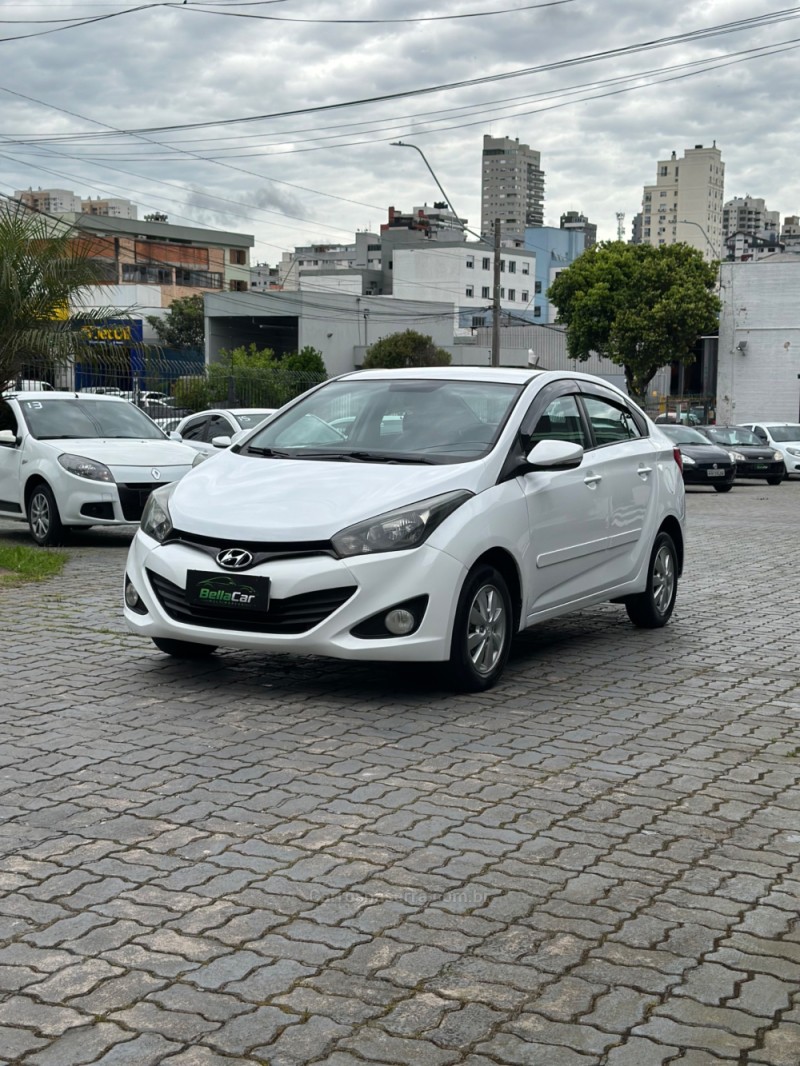 hb20s 1.6 comfort plus 16v flex 4p manual 2015 caxias do sul