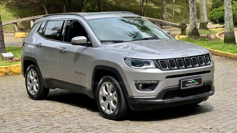 COMPASS 2.0 16V FLEX LONGITUDE AUTOMÁTICO