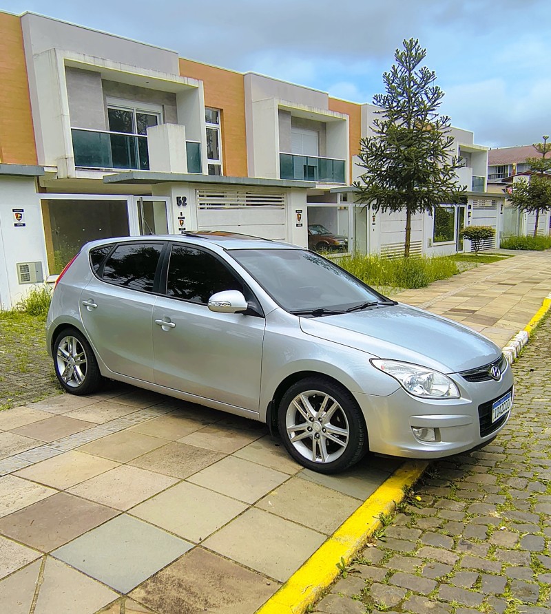 i30 2.0 mpfi gls 16v gasolina 4p automatico 2010 farroupilha