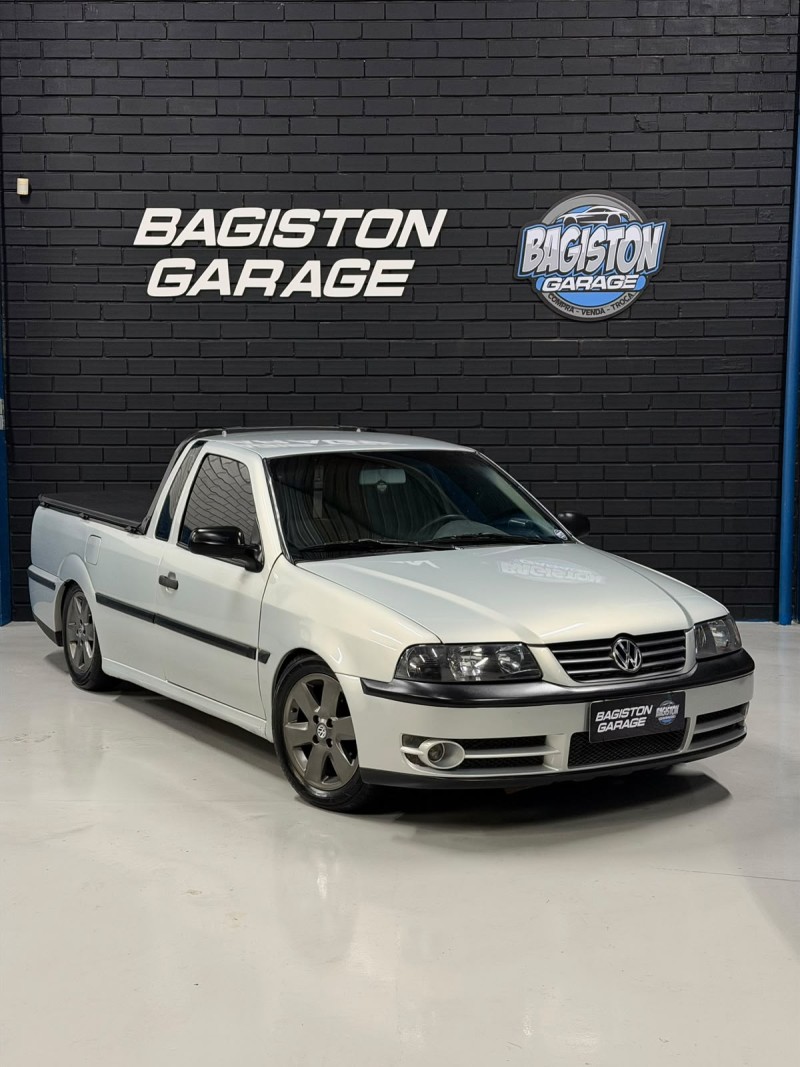 saveiro 1.8 mi fun cs 8v gasolina 2p manual g.iii 2001 caxias do sul