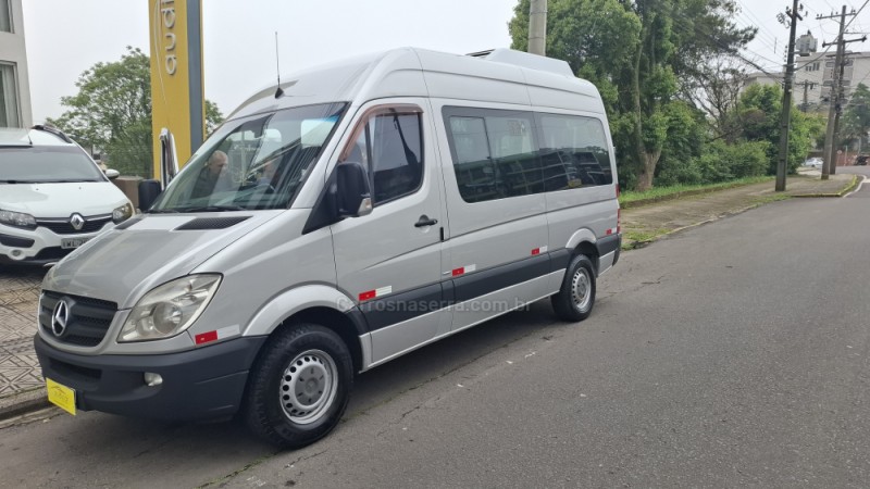 sprinter 2.2 415 cdi van 16 lugares teto alto 16v bi turbo diesel manual 2014 caxias do sul