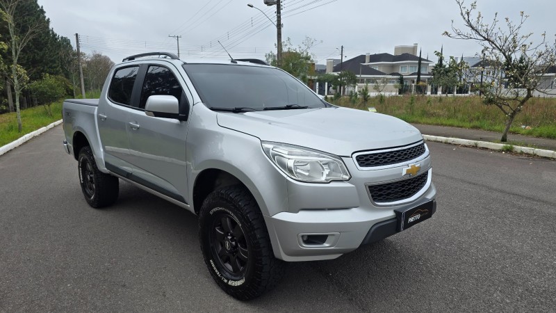 s10 2.8 lt 4x4 cd 16v turbo diesel 4p automatico 2014 bento goncalves