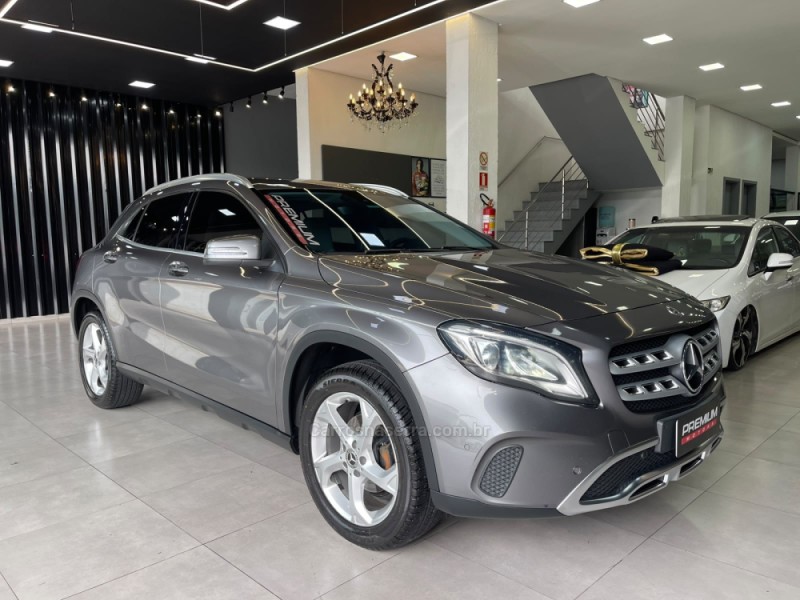 gla 200 1.6 cgi style 16v turbo flex 4p automatico 2019 dois irmaos
