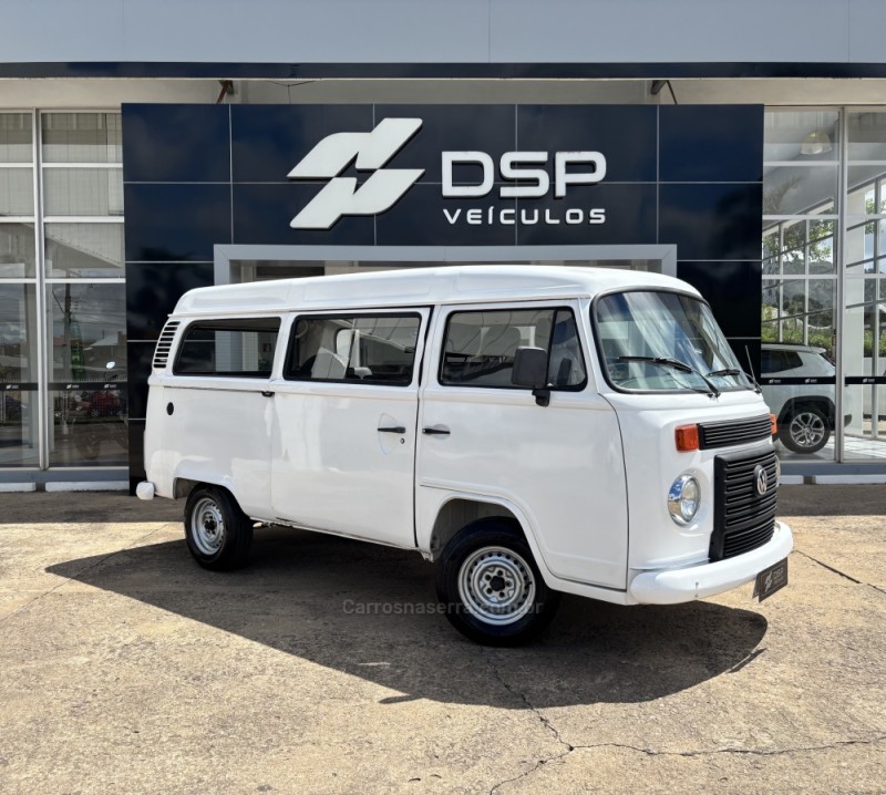 KOMBI 1.4 MI STD LOTAÇÃO 8V FLEX 3P MANUAL