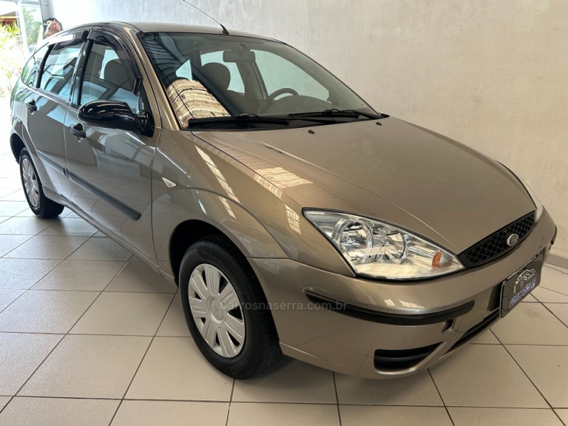 focus 1.6 8v flex 4p manual 2009 novo hamburgo