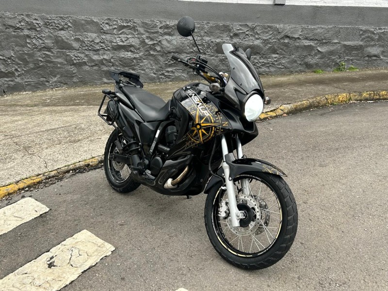 XL 700V TRANSALP