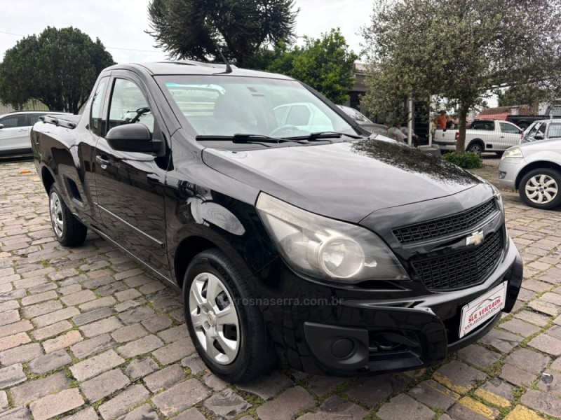 MONTANA 1.4 MPFI LS CS 8V FLEX 2P MANUAL
