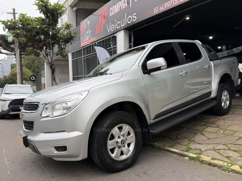 s10 2.8 lt 4x4 cd 16v turbo diesel 4p automatico 2014 bento goncalves