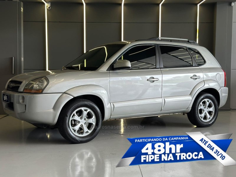 tucson 2.0 mpfi gls base 16v 143cv 2wd gasolina 4p automatico 2013 sapiranga