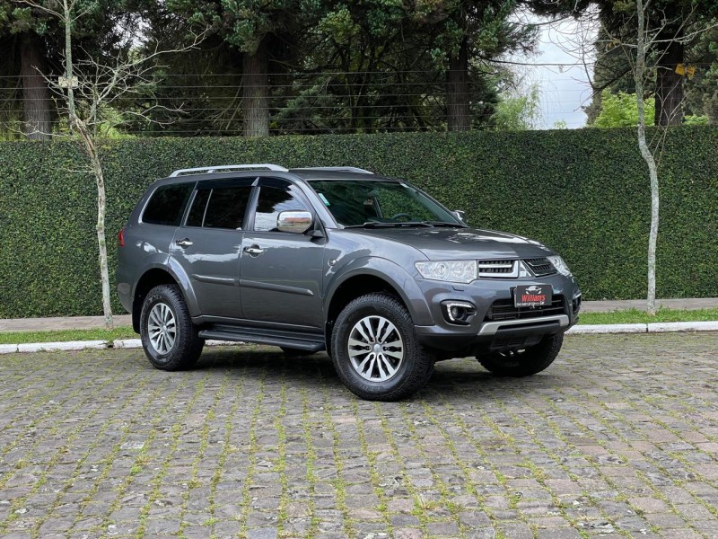 pajero dakar 3.2 hpe 4x4 7 lugares 16v turbo intercooler diesel 4p automatico 2018 farroupilha