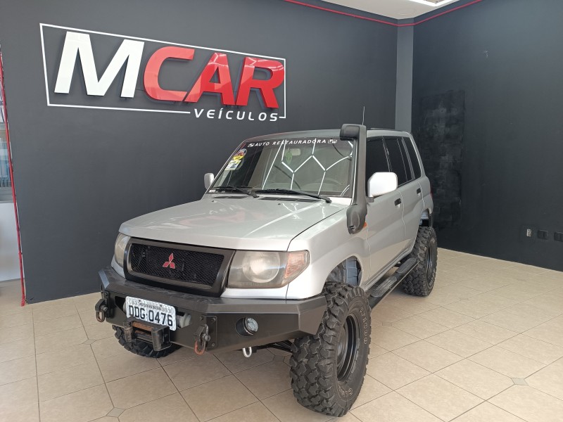 pajero tr4 2.0 4x4 16v 131cv gasolina 4p manual 2001 flores da cunha