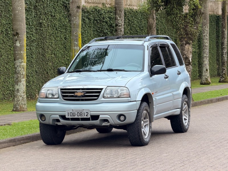 tracker 2.0 4x4 8v gasolina 4p manual 2008 caxias do sul