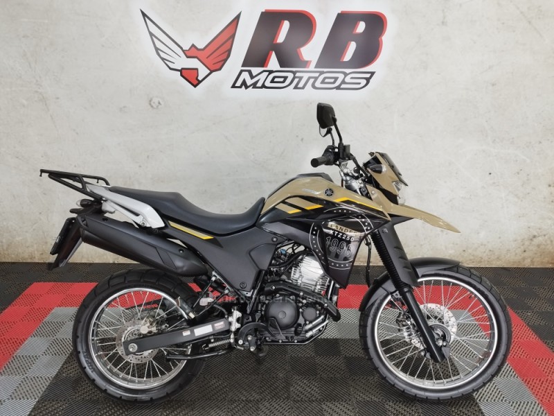 XTZ 250 LANDER
