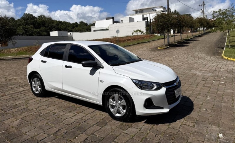 ONIX 1.0 LT 12V FLEX 4P MANUAL