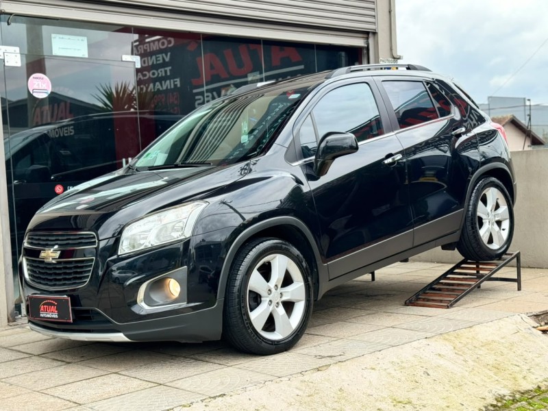 tracker 1.8 mpfi ltz 4x2 16v flex 4p automatico 2014 caxias do sul