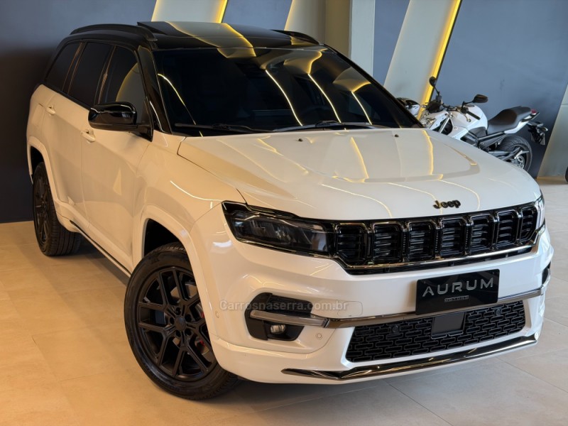 commander 2.0 hurricane blackhawk 4x4 turbo gasolina 4p automatico 2025 caxias do sul