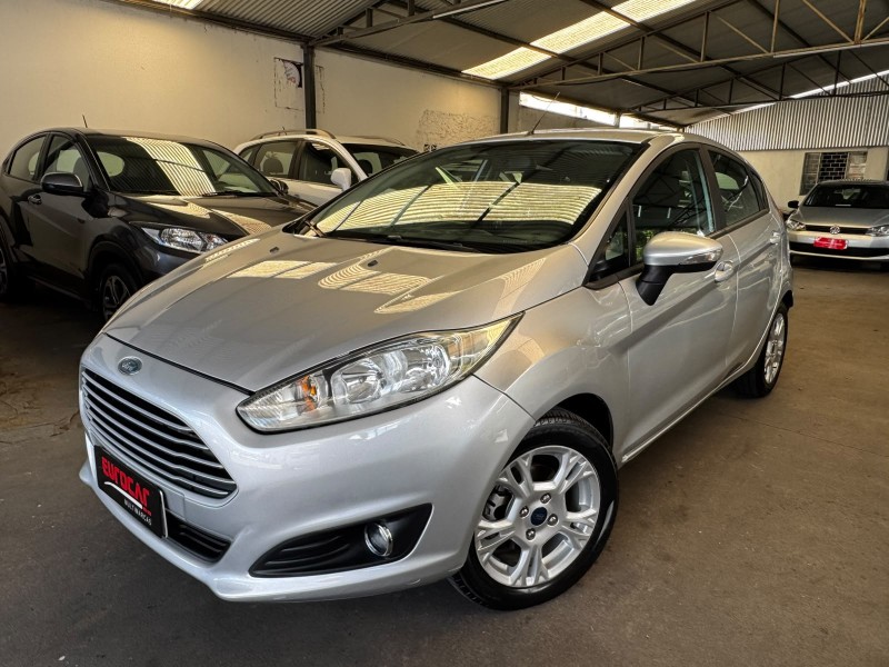 fiesta 1.6 se hatch 16v flex 4p automatico 2015 caxias do sul