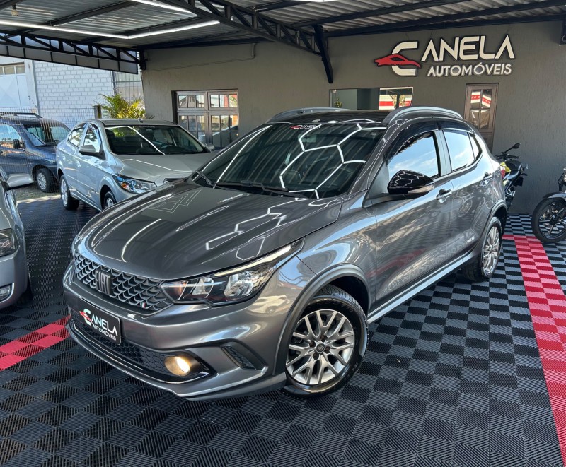 argo 1.3 8v trekking flex 4p manual 2022 canela